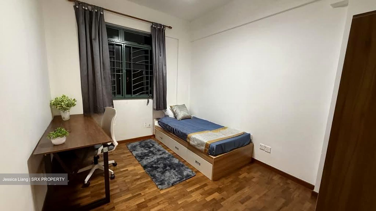 Summerdale (D22), Condominium #588833981